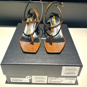 BRAND NEW NEVER WORN YSL logo strapped sandal, size 6 1/2!